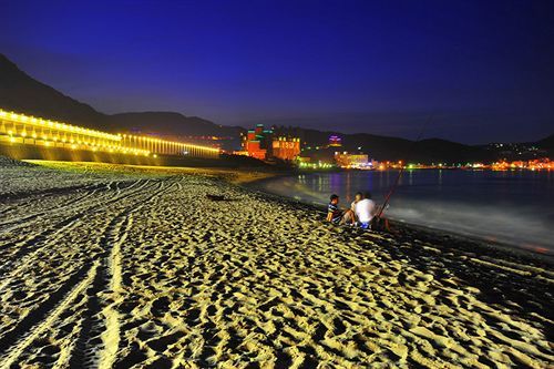 White House Beach Hotspring Resort Ванли Экстерьер фото